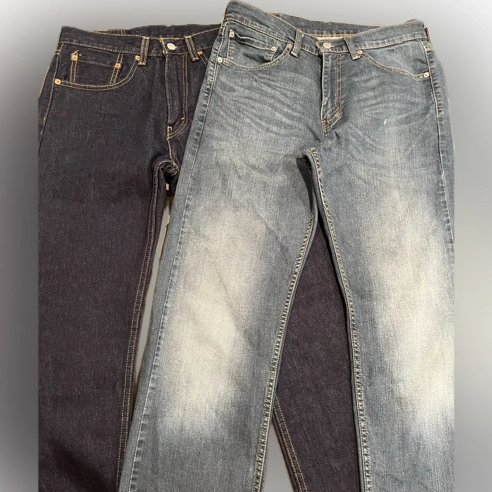 Levi's Men’s 505 Straight Leg Jeans -Dark Wash/Medium Wash -Size 32x34 / 2 Pairs